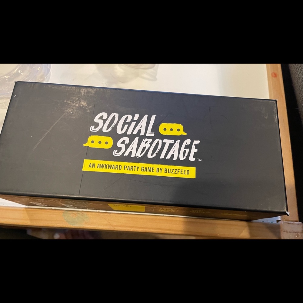 Social sabotage board game